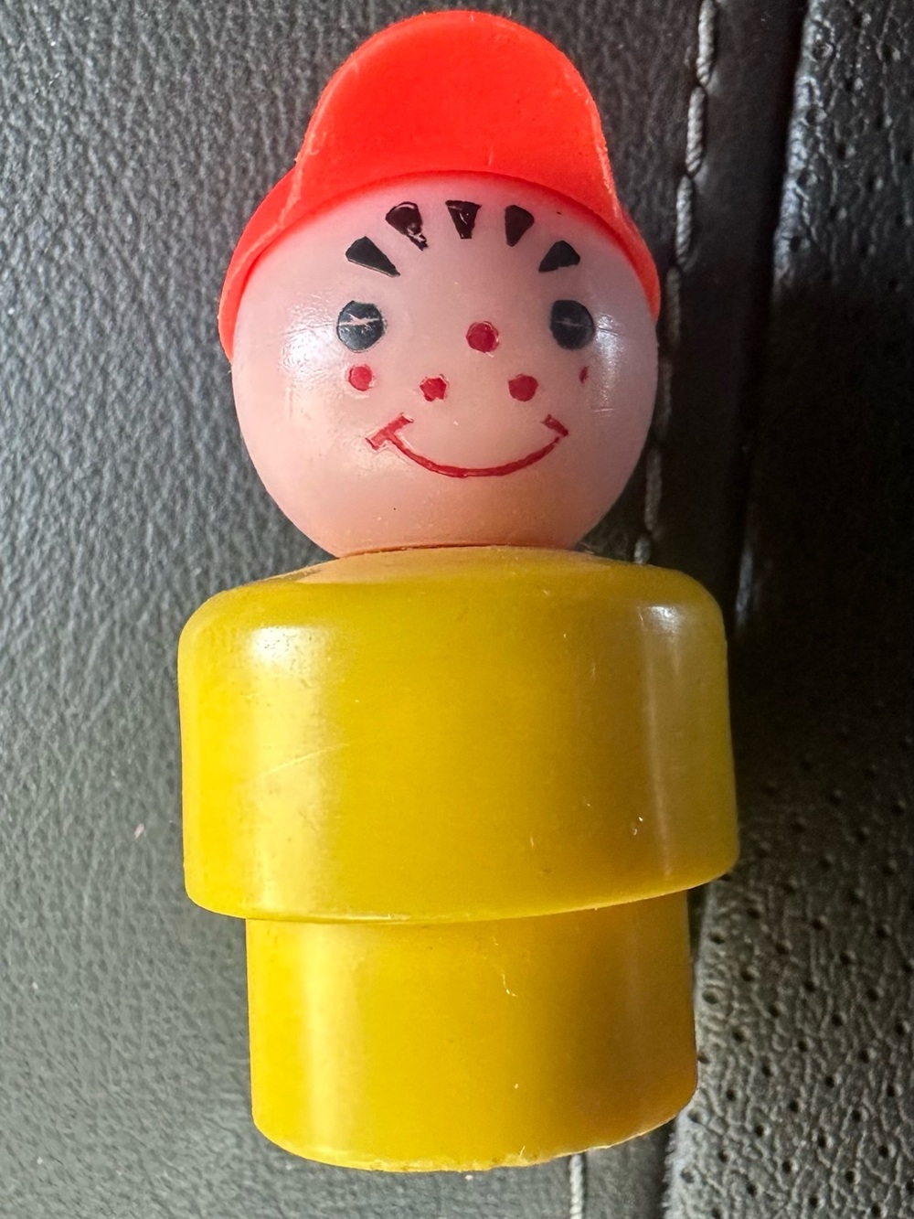 Fisher Price #994 992 Boy Vintage 1976 Little People Yellow Plastic Orange Cap